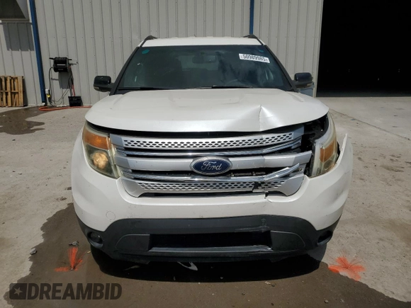 2011 Ford Explorer XLT with VIN 1FMHK7D87BGA59476, listed as a Copart auction lot 50989985 with 125,805 mi miles and Salvage Title. Bid and sale history available at carsss.com. Image 5.