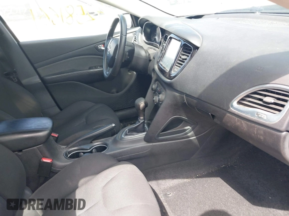 2013 Dodge Dart SXT z VIN 1C3CDFBA6DD309534, wystawiony jako IAAI lot #42581661 z przebiegiem 116 026 mil mil oraz . Historia ofert i sprzedaży dostępna na DreamBid. Obrazek 5.
