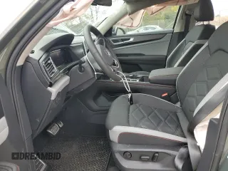 2024 Volkswagen Atlas Peak Edition SE with VIN 1V2CR2CA4RC575859, listed as a Copart auction lot 76310634 with 1,228 mi miles and Salvage title. Bid and sale history available at DreamBid. Image 7.