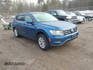 2019 Volkswagen Tiguan SE with VIN 3VV2B7AX4KM017280, listed as a IAAI auction lot 41786487 with 119,949 mi miles and . Bid and sale history available at DreamBid. Image 1.