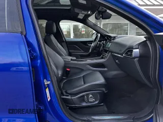 2020 Jaguar F-Pace 25t Premium z VIN SADCJ2FX7LA633057, wystawiony jako Copart lot #50072485 z przebiegiem 145 537 mil mil oraz Tytuł czysty. Historia ofert i sprzedaży dostępna na DreamBid. Obrazek 5.