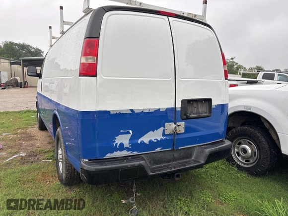 2016 Chevrolet Express Cargo with VIN 1GCWGAFFXG1322950, listed as a IAAI auction lot 42236908 with 177,499 mi miles and . Bid and sale history available at DreamBid. Image 1.