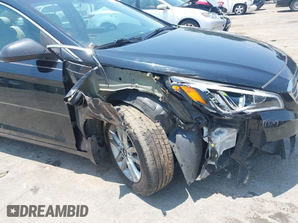 2015 Hyundai Sonata SE z VIN 5NPE24AF0FH205355, wystawiony jako IAAI lot #42419168 z przebiegiem 47 838 mil mil oraz . Historia ofert i sprzedaży dostępna na DreamBid. Obrazek 12.