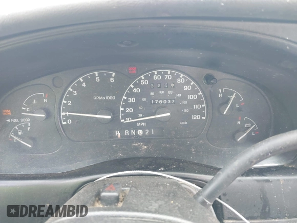 2001 Ford Ranger XL with VIN 1FTYR10U11TA99784, listed as a IAAI auction lot 42091923 with 176,037 mi miles and . Bid and sale history available at carsss.com. Image 7.