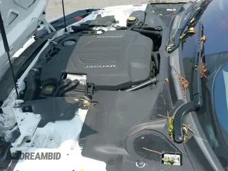 2017 Jaguar F-Type R с VIN SAJWJ6DL7HMK35614, выставлен на аукционе IAAI как лот 42434353 с пробегом 58 626 миль миль и . История ставок и продаж доступна на DreamBid. Изображение 19.