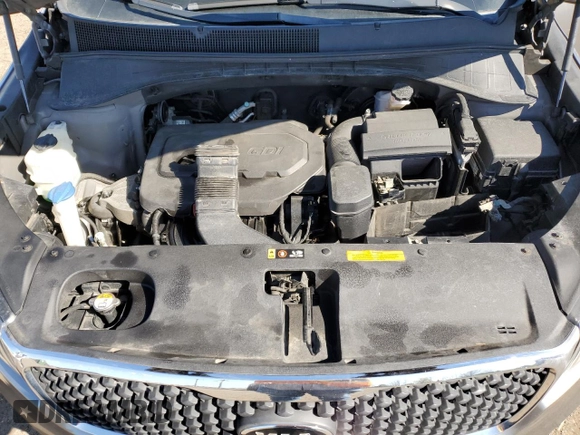2017 Kia Sorento LX with VIN 5XYPGDA35HG282538, listed as a Copart auction lot 54011365 with 183,158 mi miles and Clean Title. Bid and sale history available at carsss.com. Image 12.