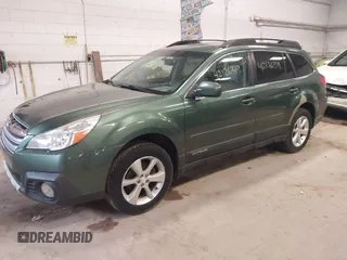 2013 Subaru Outback 2.5i Limited with VIN 4S4BRCKC1D3239404, listed as a IAAI auction lot 42126319 with 172,983 mi miles. Bid and sale history available at carsss.com. Image 17.
