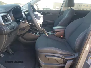 2020 Kia Sorento LX with VIN 5XYPG4A35LG687193, listed as a Copart auction lot 47012195 with 0 mi miles and Salvage Title. Bid and sale history available at carsss.com. Image 7.