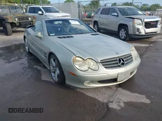 2003 Mercedes-Benz SL 500 z VIN WDBSK75FX3F010205, wystawiony jako IAAI lot #42020797 z przebiegiem 88 292 mil mil oraz . Historia ofert i sprzedaży dostępna na DreamBid. Obrazek 1.