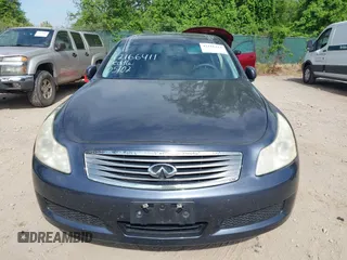 2007 Infiniti G35 Sedan G35x with VIN JNKBV61F87M823504, listed as a IAAI auction lot 42166411 with 182,250 mi miles. Bid and sale history available at carsss.com. Image 6.