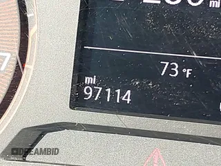 2019 Volkswagen Jetta GLI S z VIN 3VW5T7BU1KM156888, wystawiony jako IAAI lot #40778065 z przebiegiem 97 114 mil mil oraz . Historia ofert i sprzedaży dostępna na DreamBid. Obrazek 15.