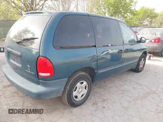 2000 Dodge Caravan z VIN 2B4GP25R5YR851917, wystawiony jako IAAI lot #41833056 z przebiegiem 176 863 mil mil oraz . Historia ofert i sprzedaży dostępna na DreamBid. Obrazek 4.