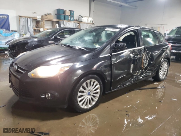 2012 Ford Focus Titanium with VIN 1FAHP3N25CL151760, listed as a Copart auction lot 45529995 with NaN miles and Salvage Title. Bid and sale history available at carsss.com. Image 1.