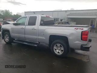 2018 Chevrolet Silverado 1500 LT with VIN 1GCVKREH8JZ102484, listed as a Copart auction lot 55114225 with 59,185 mi miles and Salvage Title. Bid and sale history available at DreamBid. Image 2.