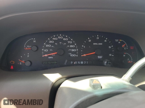 2002 Ford Excursion Limited z VIN 1FMNU43S92EC53835, wystawiony jako Copart lot #60525215 z przebiegiem 207 011 mil mil oraz Szkoda całkowita • Salvage title. Historia ofert i sprzedaży dostępna na DreamBid. Obrazek 9.