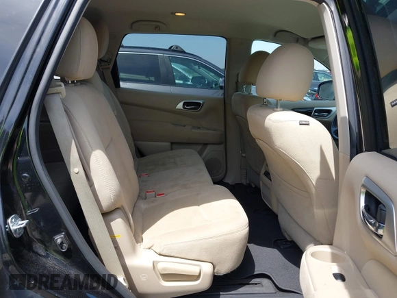 2016 Nissan Pathfinder Platinum with VIN 5N1AR2MM3GC610255, listed as a IAAI auction lot 42431509 with 118,167 mi miles and . Bid and sale history available at DreamBid. Image 8.