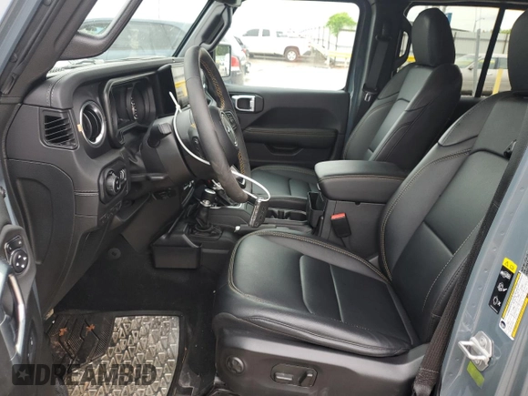 2024 Jeep Gladiator Sport S with VIN 1C6HJTAG2RL125730, listed as a Copart auction lot 60064095 with 10,173 mi miles and Salvage title. Bid and sale history available at DreamBid. Image 7.
