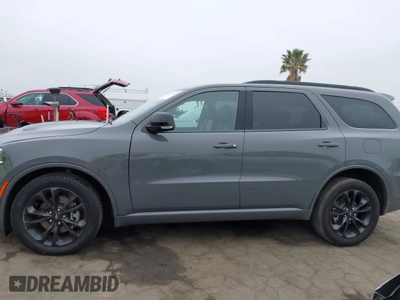 2023 Dodge Durango GT Plus z VIN 1C4RDHDG5PC675336, wystawiony jako IAAI lot #42277960 z przebiegiem 7 673 mil mil oraz . Historia ofert i sprzedaży dostępna na DreamBid. Obrazek 15.