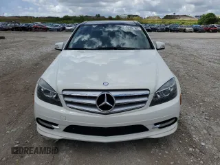 2011 Mercedes-Benz C 300 Sport z VIN WDDGF5EB8BA522981, wystawiony jako Copart lot #62497165 z przebiegiem 108 446 mil mil oraz Szkoda całkowita • Salvage title. Historia ofert i sprzedaży dostępna na DreamBid. Obrazek 5.