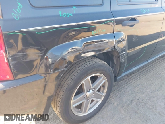 2007 Jeep Patriot Sport with VIN 1J8FT28W77D363302, listed as a IAAI auction lot 41155420 with 120,106 mi miles and . Bid and sale history available at DreamBid. Image 6.