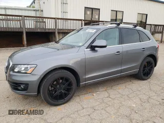 2012 Audi Q5 Premium Plus z VIN WA1LFAFP8CA123821, wystawiony jako Copart lot #56897695 z przebiegiem 132 784 mil mil oraz Szkoda całkowita • Salvage title. Historia ofert i sprzedaży dostępna na DreamBid. Obrazek 1.