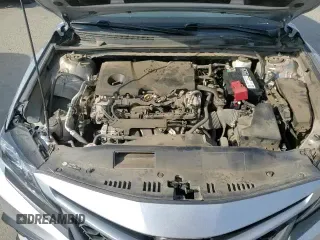 2022 Toyota Camry SE z VIN 4T1T11AK0NU623453, wystawiony jako Copart lot #80993405 z przebiegiem 49 641 mil mil oraz Szkoda całkowita • Salvage title. Historia ofert i sprzedaży dostępna na DreamBid. Obrazek 13.