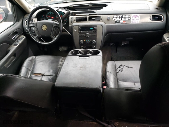 2010 Chevrolet Avalanche LS with VIN 3GNVKEE07AG168082, listed as a Copart auction lot 52807795 with 243,077 mi miles and Clean Title. Bid and sale history available at carsss.com. Image 8.