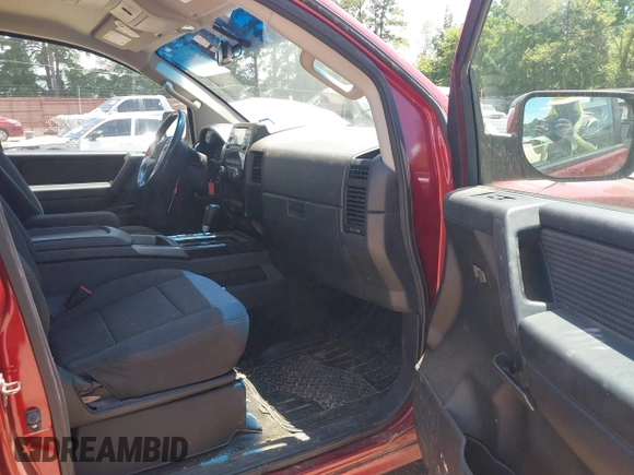 2013 Nissan Titan SV with VIN 1N6BA0ED5DN310166, listed as a IAAI auction lot 42583460 with 85,673 mi miles and . Bid and sale history available at DreamBid. Image 5.