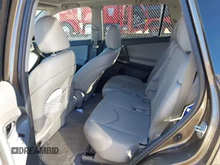 2011 Toyota RAV4 Ltd with VIN 2T3DK4DV0BW060285, listed as a IAAI auction lot 41677068 with 61,636 mi miles. Bid and sale history available at carsss.com. Image 8.