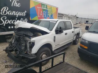 2020 Ford F-250 XL z VIN 1FT7W2AT5LEC17200, wystawiony jako Copart lot #42609485 z przebiegiem 107 209 mil mil oraz Nie do naprawy • Non repairable. Historia ofert i sprzedaży dostępna na DreamBid. Obrazek 1.