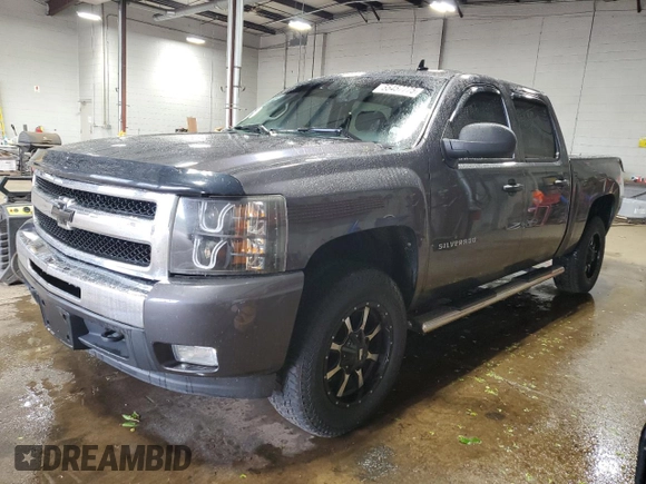 2011 Chevrolet Silverado 1500 LT with VIN 1GCPKSE3XBF135400, listed as a Copart auction lot 55457775 with 149,321 mi miles and Salvage Title. Bid and sale history available at DreamBid. Image 1.