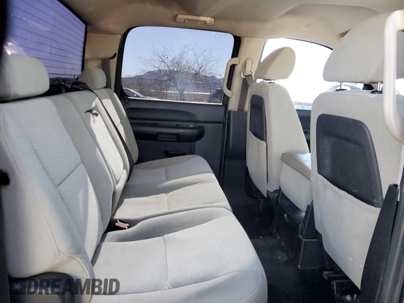 2007 Chevrolet Silverado 1500 Work Truck with VIN 2GCEC13C471504915, listed as a Copart auction lot 88535595 with 157,537 mi miles and Salvage Title. Bid and sale history available at DreamBid. Image 10.