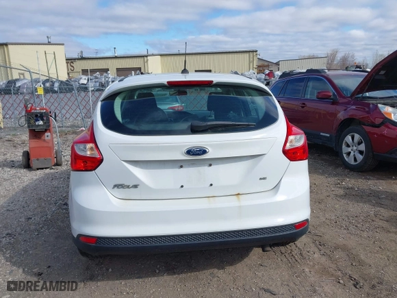 2012 Ford Focus SE with VIN 1FAHP3K27CL311240, listed as a IAAI auction lot 42029992 with 166,688 mi miles. Bid and sale history available at carsss.com. Image 14.