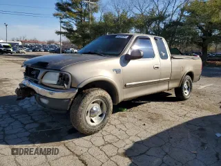 2001 Ford F-150 XL with VIN 1FTRX18L11NA45878, listed as a Copart auction lot 44269355 with 0 mi miles and Salvage Title. Bid and sale history available at carsss.com. Image 1.