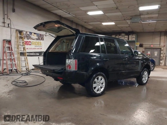 2006 Land Rover Range Rover HSE with VIN SALME15466A230819, listed as a IAAI auction lot 42123446 with 133,820 mi miles and . Bid and sale history available at DreamBid. Image 4.