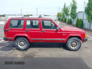 1989 Jeep Cherokee with VIN 1J4FT38L3KL577747, listed as a IAAI auction lot 42577047 with 144,312 mi miles and . Bid and sale history available at DreamBid. Image 13.