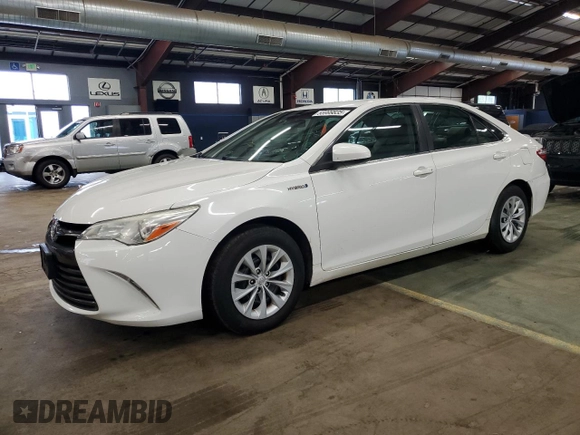 2015 Toyota Camry LE with VIN 4T1BD1FK4FU151142, listed as a Copart auction lot 55999835 with 282,000 mi miles and Clean Title. Bid and sale history available at DreamBid. Image 1.