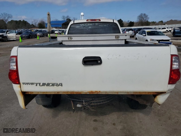 2006 Toyota Tundra with VIN 5TBJU32146S466416, listed as a Copart auction lot 89379585 with 370,656 mi miles and Clean Title. Bid and sale history available at carsss.com. Image 6.