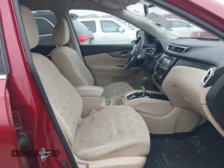 2016 Nissan Rogue SL with VIN 5N1AT2MT5GC745262, listed as a IAAI auction lot 41271388 with 122,696 mi miles. Bid and sale history available at carsss.com. Image 5.