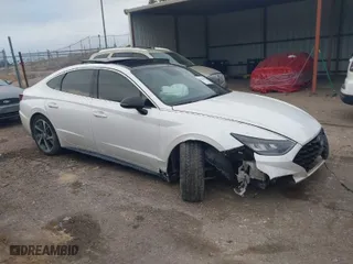 2022 Hyundai Sonata SEL Plus with VIN KMHL44J20NA224617, listed as a IAAI auction lot 41276535 with 50,563 mi miles. Bid and sale history available at carsss.com. Image 1.