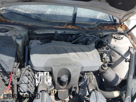 2006 Pontiac Grand Prix with VIN 2G2WP552861204284, listed as a IAAI auction lot 42145122 with 184,633 mi miles. Bid and sale history available at carsss.com. Image 10.