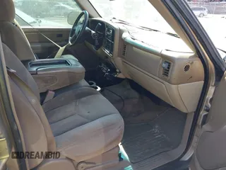 2005 Chevrolet Tahoe LS with VIN 1GNEC13V65J249079, listed as a IAAI auction lot 42127866 with 243,705 mi miles. Bid and sale history available at carsss.com. Image 5.