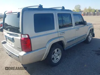 2007 Jeep Commander Sport с VIN 1J8HG48P07C671600, выставлен на аукционе IAAI как лот 42083367 с пробегом 220 113 миль миль и . История ставок и продаж доступна на DreamBid. Изображение 4.