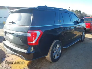 2021 Ford Expedition XLT with VIN 1FMJU1JT7MEA47795, listed as a IAAI auction lot 41339851 with 86,662 mi miles. Bid and sale history available at carsss.com. Image 4.