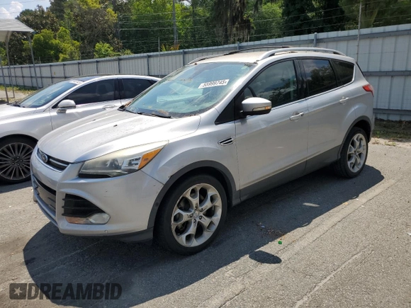 2013 Ford Escape Titanium z VIN 1FMCU0J96DUB50607, wystawiony jako Copart lot #55999745 z przebiegiem 177 798 mil mil oraz Czysty tytuł • Clean title. Historia ofert i sprzedaży dostępna na DreamBid. Obrazek 1.