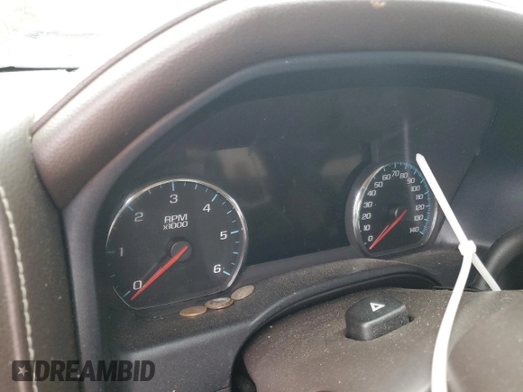 2017 GMC Sierra 2500HD Denali z VIN 1GT12UEG4HF127967, wystawiony jako Copart lot #51812665 z przebiegiem Nie podano mil oraz Szkoda całkowita • Salvage title. Historia ofert i sprzedaży dostępna na DreamBid. Obrazek 9.