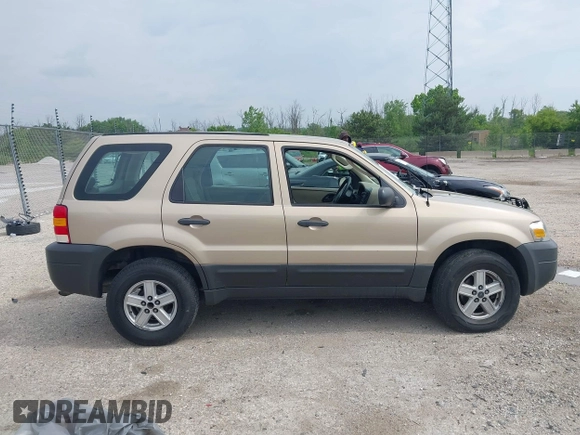 2007 Ford Escape XLS with VIN 1FMYU02Z37KA07375, listed as a IAAI auction lot 42452709 with 201,316 mi miles and . Bid and sale history available at DreamBid. Image 13.