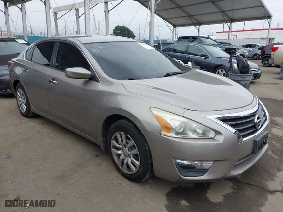 2013 Nissan Altima 2.5 SL with VIN 1N4AL3AP0DN528208, listed as a IAAI auction lot 41895288 with 113,119 mi miles. Bid and sale history available at carsss.com. Image 1.