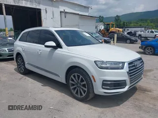 2017 Audi Q7 Prestige with VIN WA1VAAF73HD037362, listed as a IAAI auction lot 42423433 with 71,357 mi miles and . Bid and sale history available at DreamBid. Image 1.