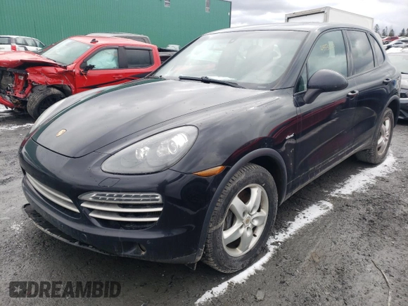 2014 Porsche Cayenne Diesel z VIN WP1AF2A23ELA48207, wystawiony jako Copart lot #49730285 z przebiegiem 284 227 mil mil oraz Szkoda całkowita • Salvage title. Historia ofert i sprzedaży dostępna na DreamBid. Obrazek 1.